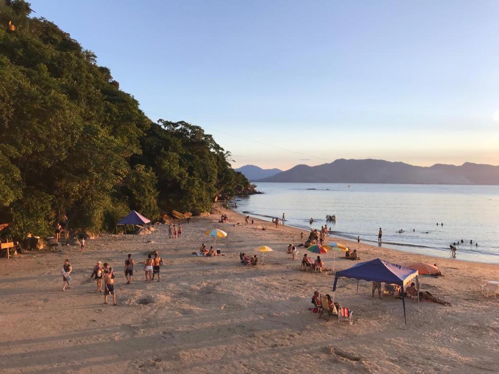 Apartamento Pe Na Areia Frente Para O Mar E Piscina Na Prainha Caraguatatuba Exterior foto